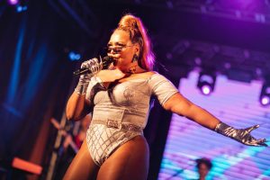 Gaby Amarantos encanta São Paulo com a