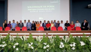 Em cerimônia de posse da diretora da ATM, governador Wanderlei Barbosa reforça trabalho conjunto entre Governo do Tocantins e prefeituras do Estado Foi empossado na manhã desta terça-feira, 28, o prefeito do município de Talismã, Diogo Borges, como presidente da entidade por dois anos