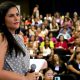 Primeira-dama Karynne Sotero apresenta o projeto “Mãos que Criam” para gestores municipais de Assistência Social do Tocantins
