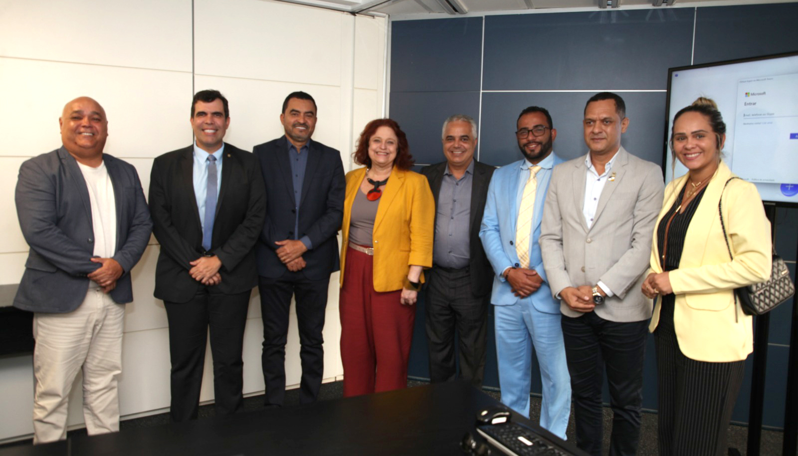 Em Brasília, governador Wanderlei articula moradias para quilombolas. 35