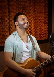 Marcelo Martins é a atração de abertura do Festival de Pesca de São Miguel do Araguaia