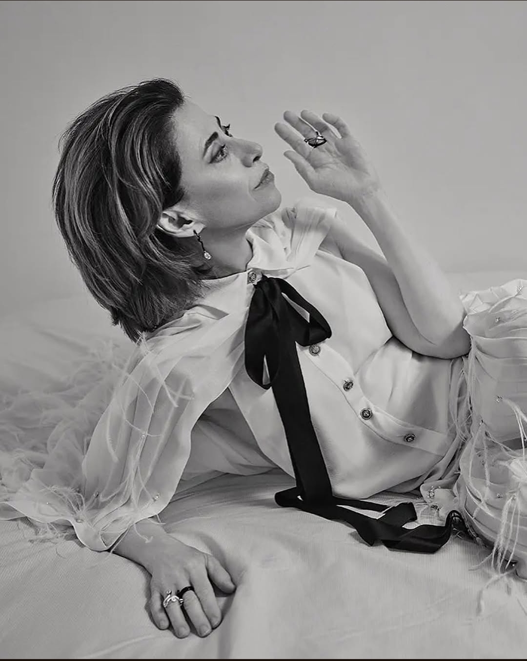 Fernanda Torres brilha com joias Beatriz Werebe para The Hollywood Reporter 45 Fernanda Torres