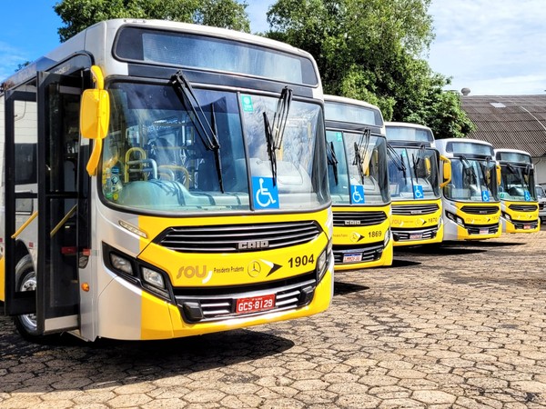 Onibus amarelo