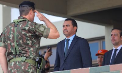 Governador Wanderlei Barbosa prestigia solenidade em homenagem ao Dia do Exército, realizada no 22º Batalhão de Infantaria Mecanizado, em Palmas - Foto: Antonio Gonçalves/Governo do Tocantins