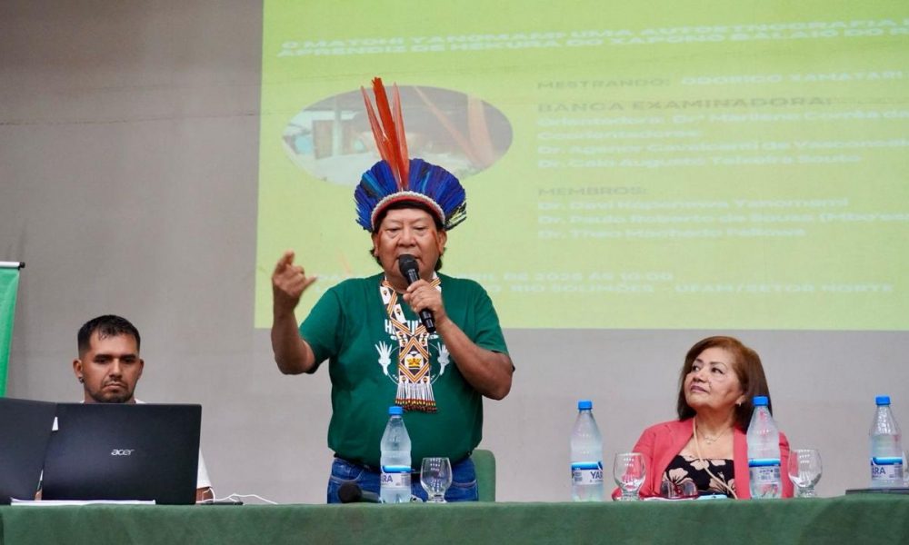 Educadores se tornam primeiros indígenas Yanomami com título de mestre na Universidade Federal do Amazonas