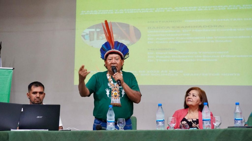 Educadores se tornam primeiros indígenas Yanomami com título de mestre na Universidade Federal do Amazonas