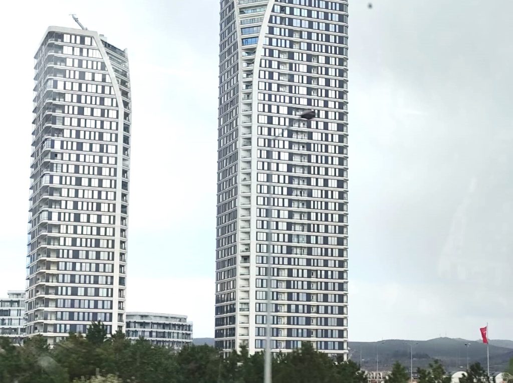 Na Turquia, cidades modernas dividem espaço com monumentos históricos