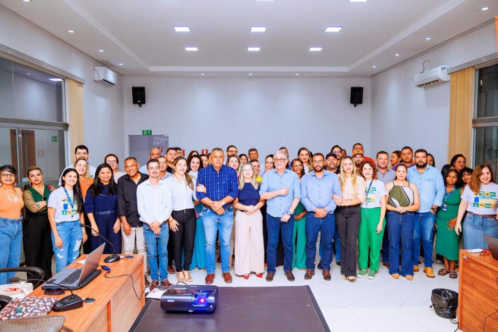 Representantes de 11 municípios reúnem-se em Paranã, na Caravana do Turismo_Dayane Marra Araújo_Pref. Paranã Dayane Marra Araújo/Pref. Paranã