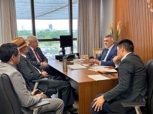 Reunião com TCE-TO - foto Amanda Germiniani