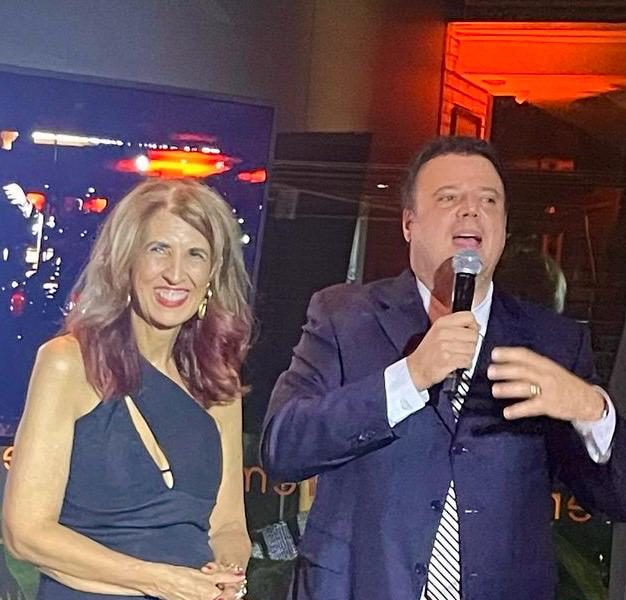 The President- casal anfitriao Regiane e Ricardo Battistini