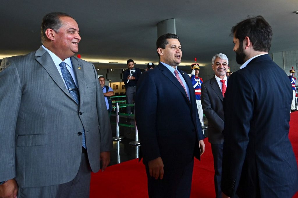 Eduardo Gomes na recepção ao presidente do Chile no Congresso Nacional