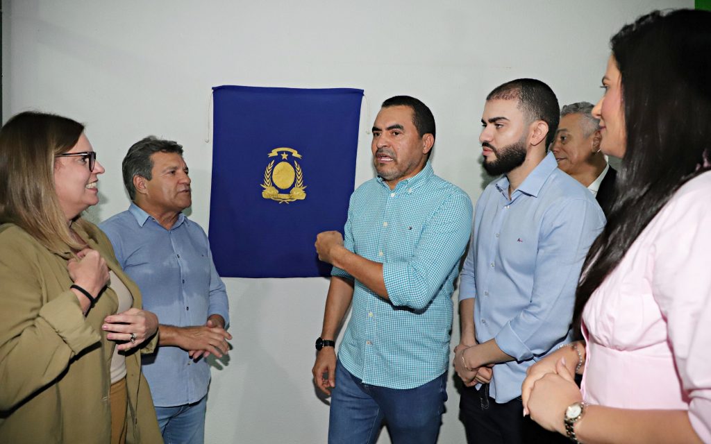 Deputados e autoridades participam da inauguração da nova sede do Ruraltins em Palmas