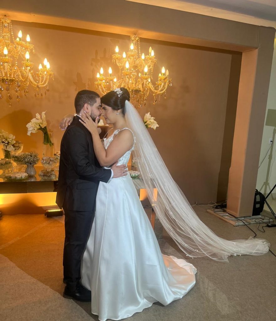 Lucas Martins e Ana Rebeca