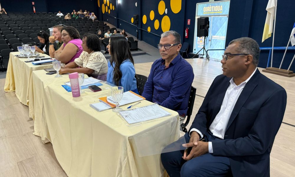 Gestores municipais de assistência social aprovam mudanças no regimento da categoria