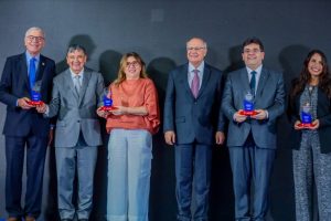 Prêmio Nacional de Inclusão Socioeconômica celebra "campeonato do bem"