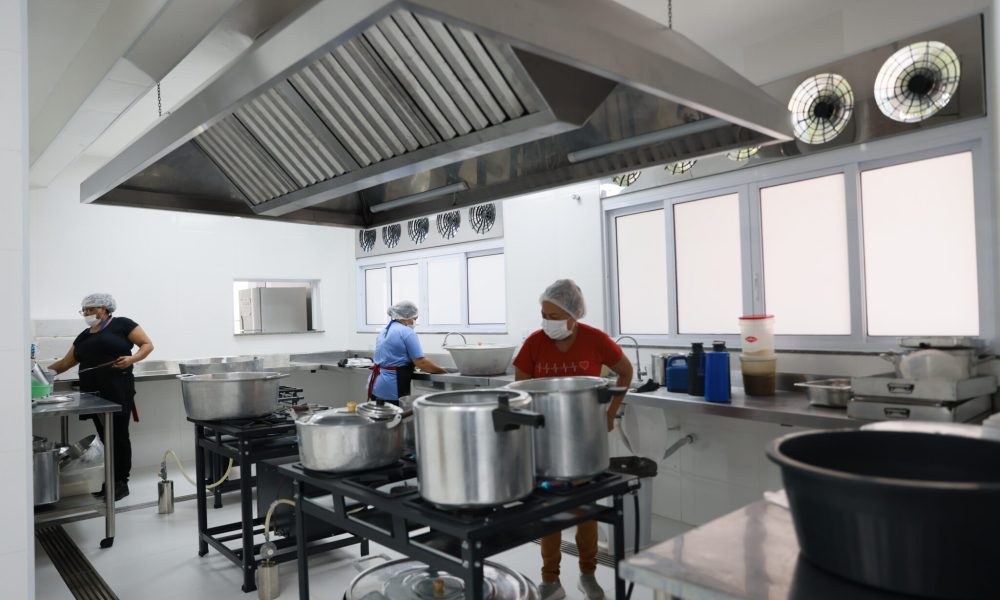 Cozinha da UPA Norte após reforma completa em Palmas