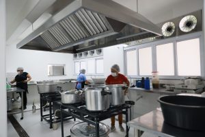 Cozinha da UPA Norte após reforma completa em Palmas