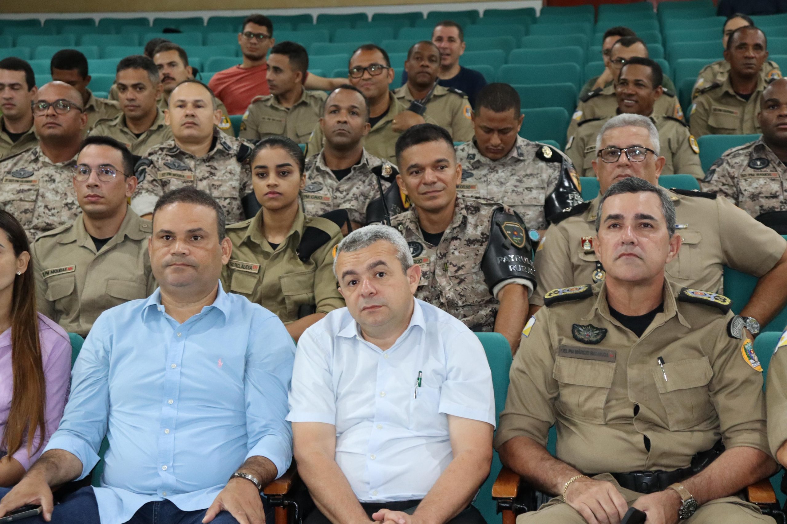 Comandante-Geral da PM prestigia moção de aplauso em Porto Nacional 36