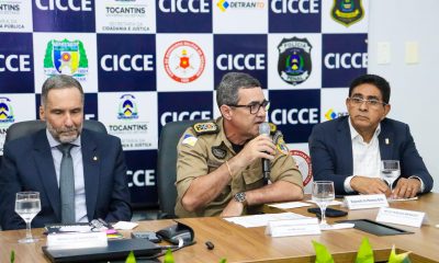 Coronel Márcio Barbosa assina adesão ao Projeto Escuta-SUSP em solenidade com autoridades estaduais e federais