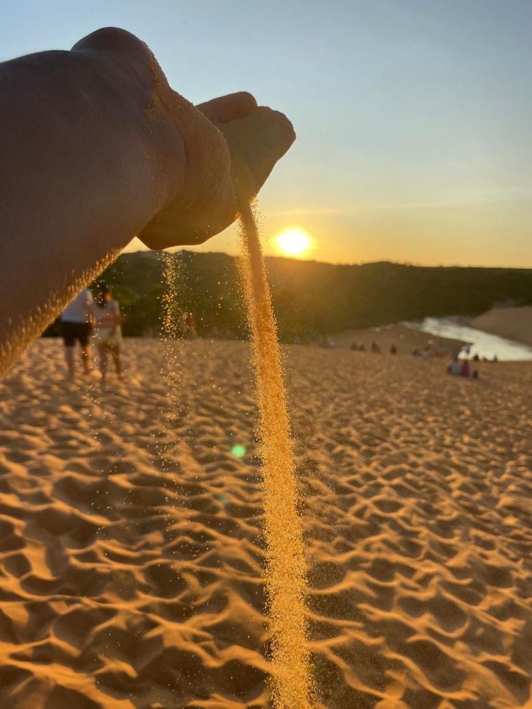 “Areias do Jalapão” conquista o público e se torna a luminária símbolo do Tocantins 41 “Areias do Jalapão” conquista o público e se torna a luminária símbolo do Tocantins