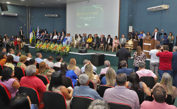 Governador Wanderlei Barbosa reforça compromisso na atuação municipalista durante posse da nova diretoria da ATM - Foto: Antonio Gonçalves/Governo do Tocantins