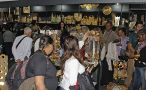 Peças expostas conquistaram os visitantes pelo cuidado no acabamento e pela diversidade estética - Foto: Paulo Gualberto/Governo do Tocantins
