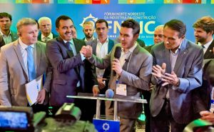 Em Fórum, governador Wanderlei Barbosa reforça parceria com ministro Jader Filho para fortalecer políticas de habitação no Tocantins - Foto: Fagner Rodrigues/Governo do Tocantins