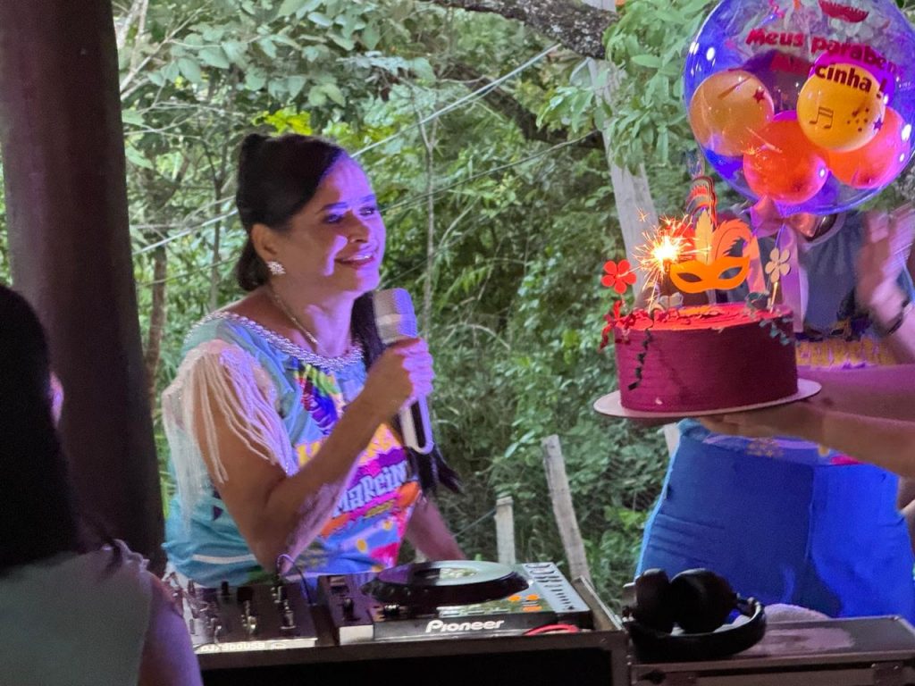 Aniversário de Marcinha agita Taquaruçu Grande com festa inesquecível