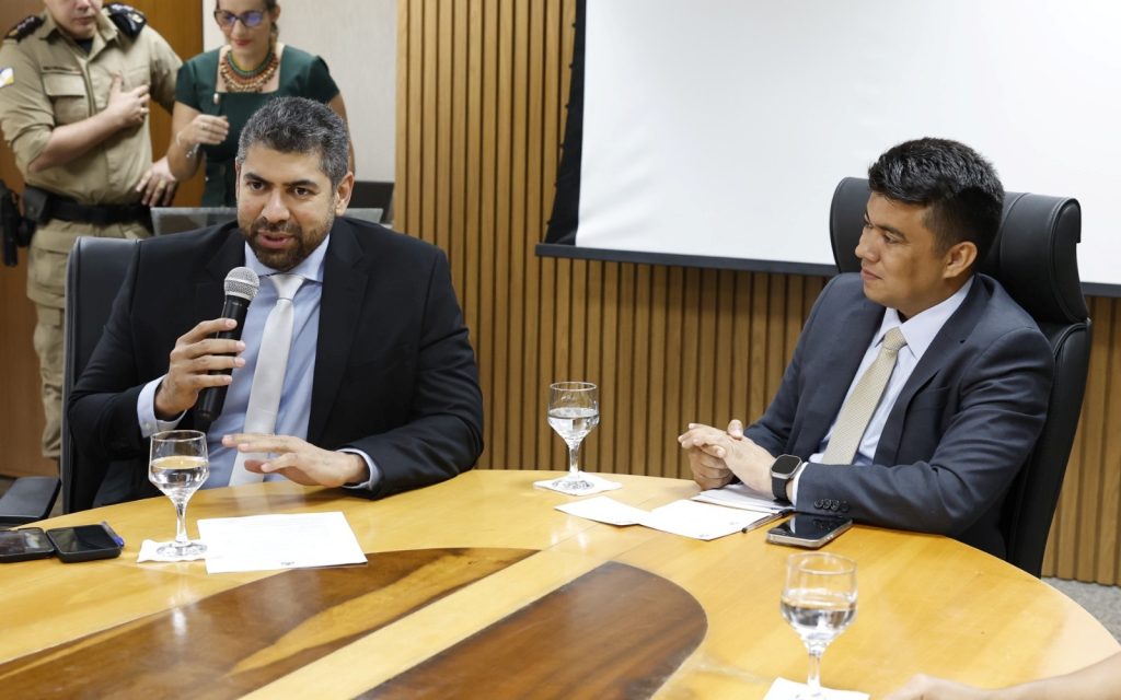 Aleto iniciou o Curso de Formação para novos policiais legislativos com palestra do secretário Bruno Sousa e assinatura de termo de cooperação com a SSP.