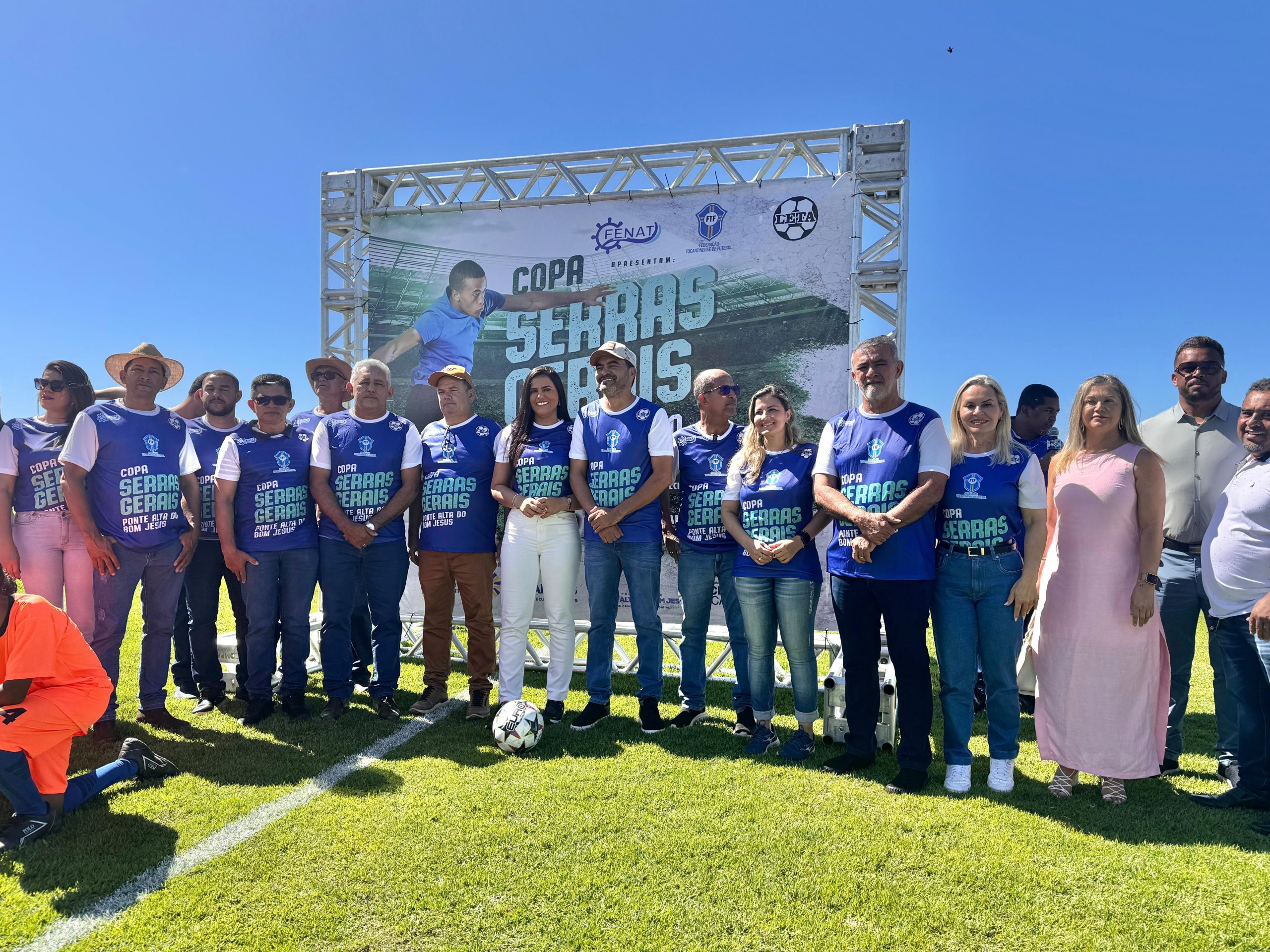 Amélio Cayres acelera o futuro do turismo nas Serras Gerais: uma jornada de transformação no coração do Tocantins 40 Amélio Cayres percorre municípios das Serras Gerais e enfatiza avanços do turismo no sudeste