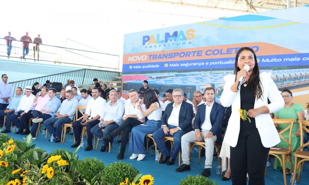 nda Monteiro (UB) participaram na tarde desta terça-feira, 6, da apresentação da nova frota do transporte coletivo de Palmas.