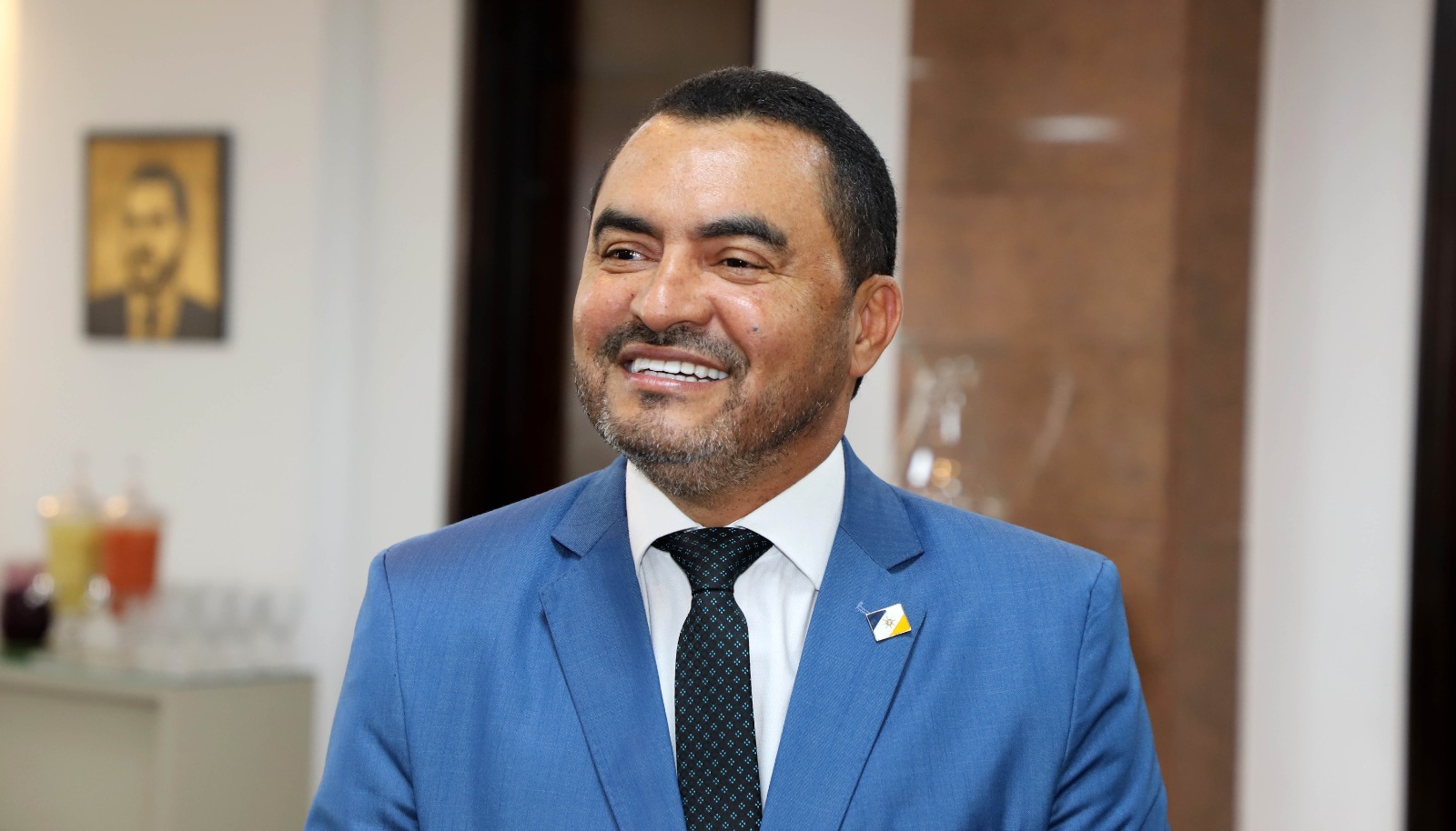 Governador Wanderlei Barbosa reforça compromisso com o campo em acordo histórico para governança fundiária 36 Wanderlei Barbosa tem o menor salário entre os governadores da região Norte