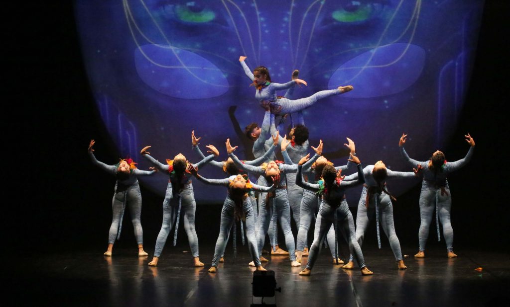 Projeto desenvolvido pela Secretaria de Estado da Educação oferta aulas gratuitas de dança em cinco polos localizados em escolas estaduais de Palmas