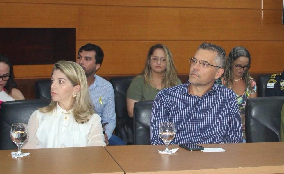 Thiago Facco e Flávia