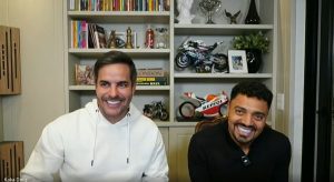 Tirullipa anuncia reality, retorno do Circo do Tiru, turnê de São João e novo filme em coletiva com a imprensa