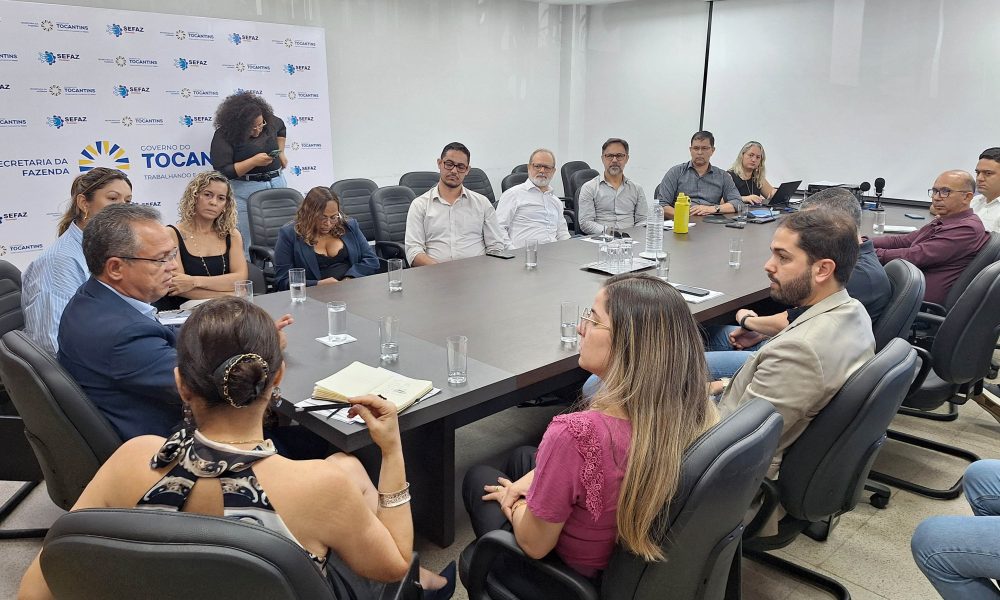 Representantes de Araguaína, Gurupi, Paraíso do Tocantins e Porto Nacional acompanham esclarecimentos sobre os repasses do ICMS promovidos pelo Governo do Tocantins