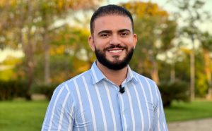 éo Barbosa com sua família em seu aniversário, celebrado com alegria e amor.