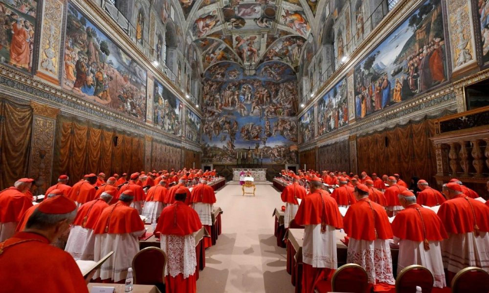 A primeira oração do Papa Leão XIV com os cardeais eleitos será na Capela Sistina . Vatican News