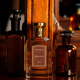 Inspirado nos antigos boticários e criado pelo renomado perfumista Quentin Bisch, o perfume resgata a herança centenária da marca com intensidade, elegância e frescor