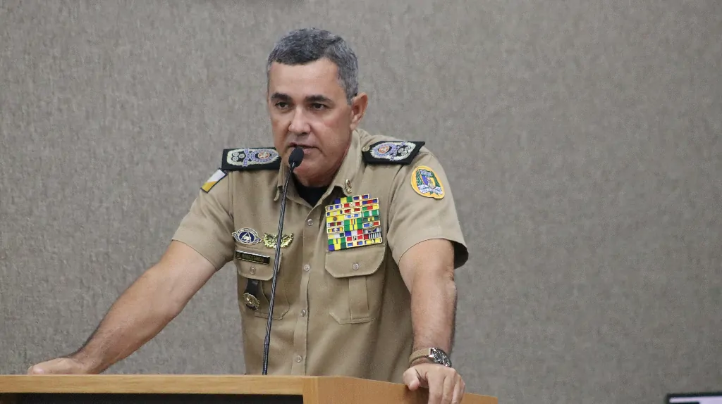 Coronel Márcio Barbosa detalha segurança nas praias do Tocantins 117 O comandante da PMTO, coronel Márcio Barbosa, revela ações e estratégias para garantir a segurança nas praias do Tocantins durante o veraneio.