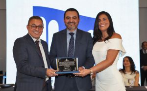 Durante o evento, o governador Wanderlei Barbosa foi homenageado pela Câmara Municipal de Palmas - Foto: Ademir dos Anjos/Governo do Tocantins