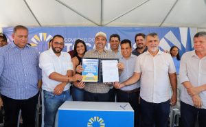 A assinatura da Ordem de Serviço em Paranã marca o início do projeto inovador desenvolvido pela Seduc - Foto: Antônio Gonçalves/Governo do Tocantins