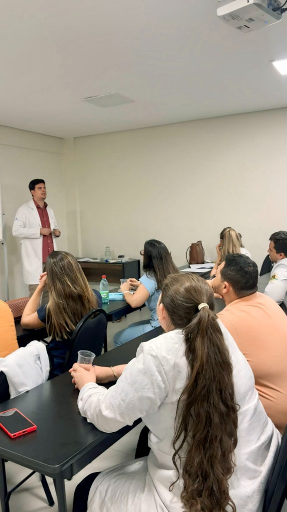 A programação conta com aula magna sobre osteoporose, além de workshop com atividades práticas na área