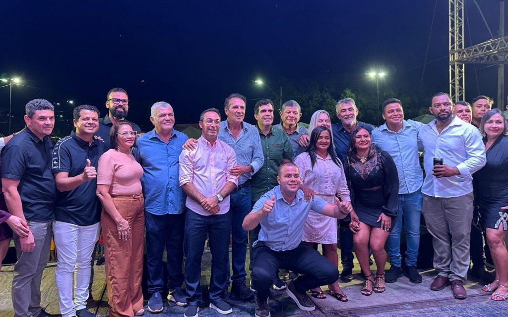 Presidente da Aleto, Amélio Cayres participa das comemorações dos 157 anos de Araguatins e destaca apoio à temporada de praia 2025 no Bico do Papagaio.