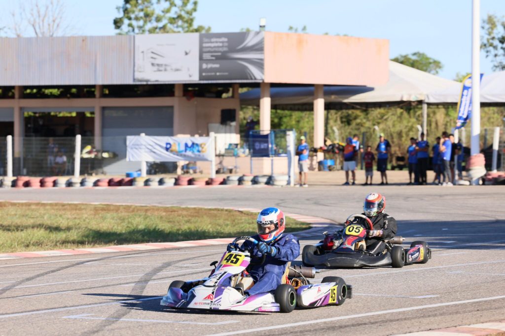 Pilotos aceleraram pela última vez na Copa Palmas de Kart 2025 – Foto: Francisco Barros