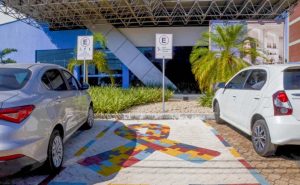 Com validade em todo o país, cartão é obrigatório para uso das vagas e pode ser emitido no site do órgão de forma gratuita e online