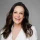 Luciane Prado: Um Novo Ciclo de Luz e Dedicação na Dermatologia