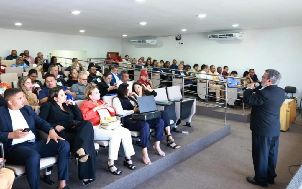 Aleto realiza abertura oficial da Caravana do Legislativo 2025, em Dianópolis