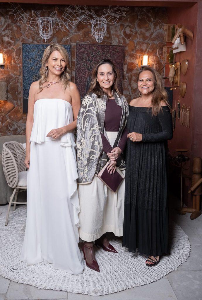 Revista Zelo celebra 18 anos com noite especial na CasaCor Goiás 79 Rosângela Motta, Rose Pinheiro e Ângela Motta