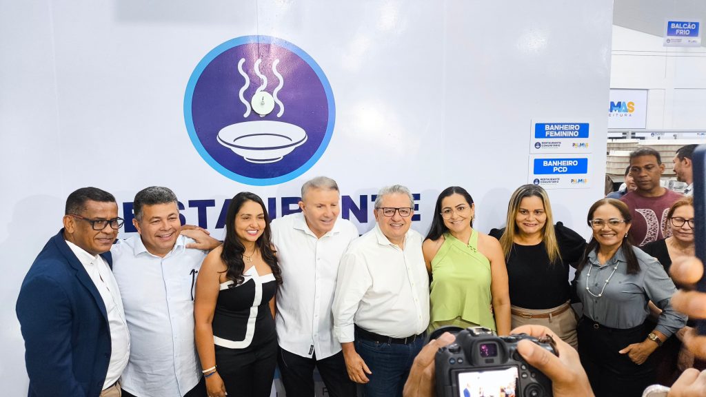 Restaurantes Comunitários de Palmas reabrem após reforma. Vereador Folha participa da entrega e destaca importância da segurança alimentar.